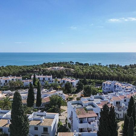 شقة Seaside Retreat With Pool, Ac, And Fast Wi-Fi البوفيرا المظهر الخارجي الصورة